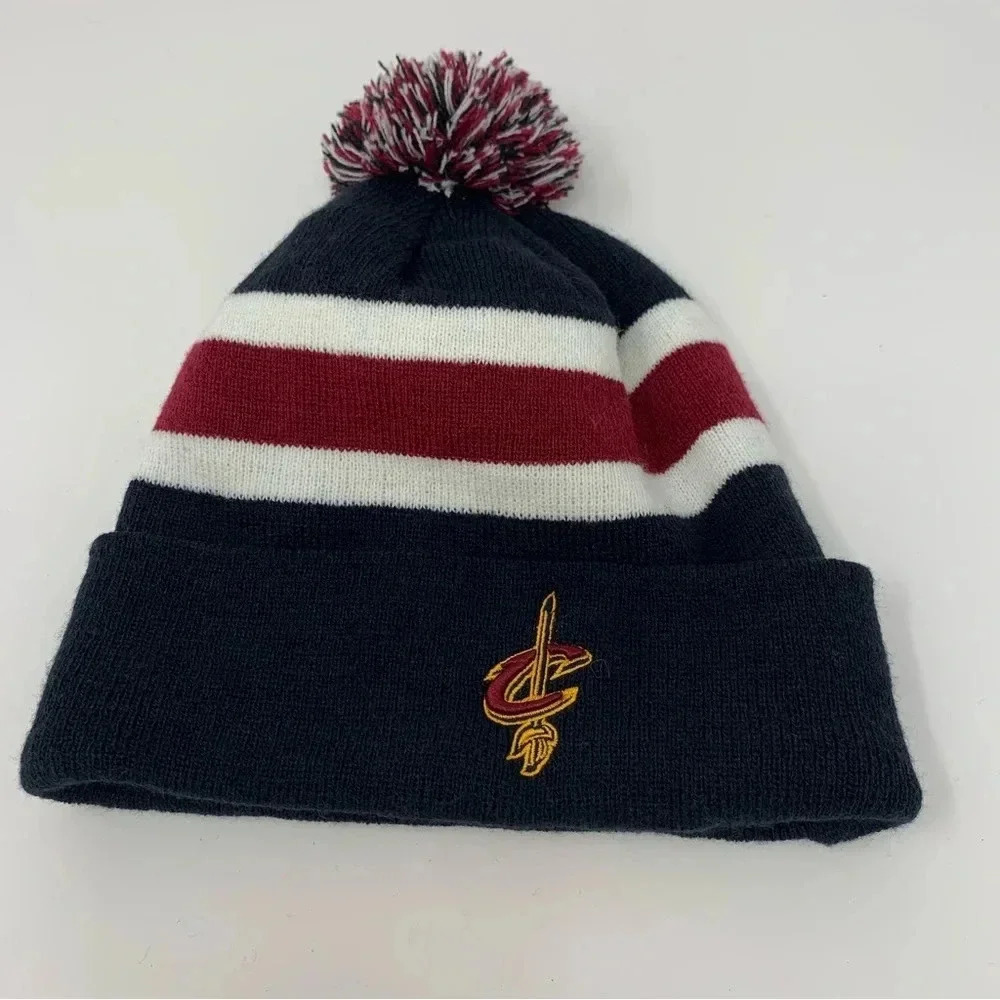 Cleveland Cavaliers CAVS Winter Knit Hat Adult Beanie Fan Favorite NBA Pom Pom